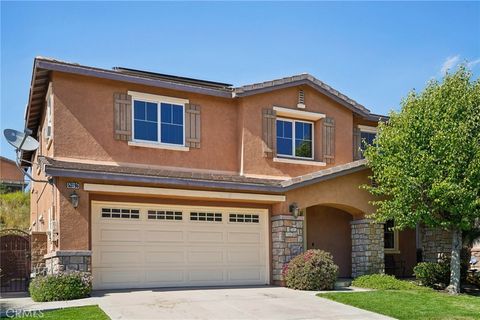 A home in Lake Elsinore