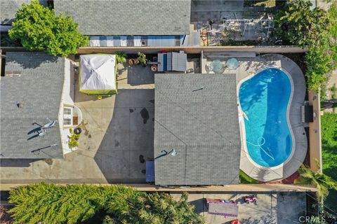 A home in El Monte