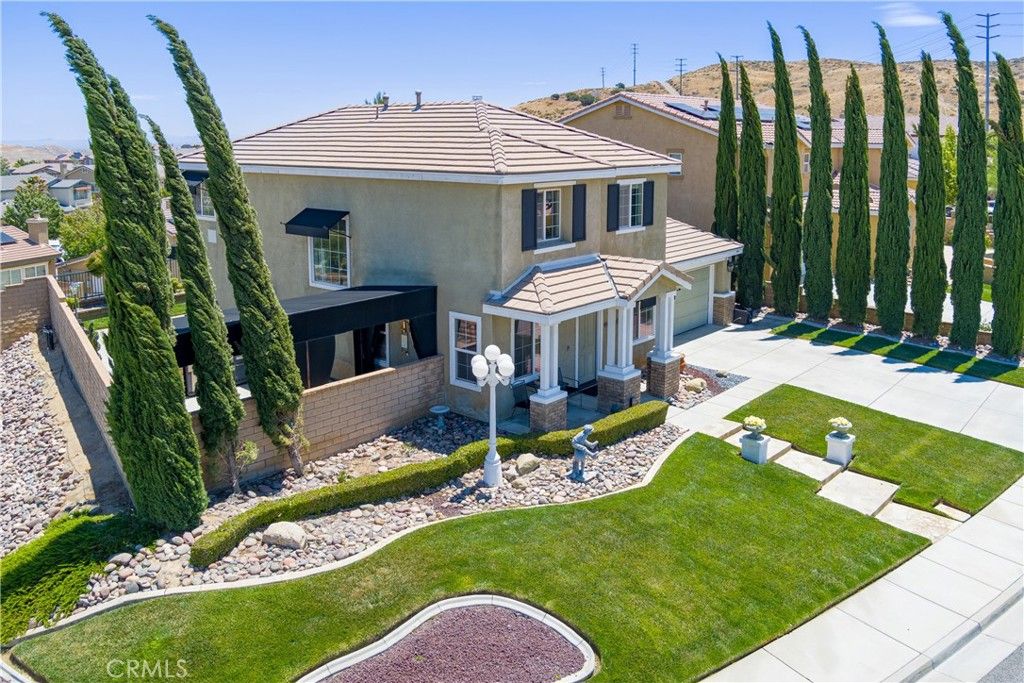 listing image 130729450530153825402