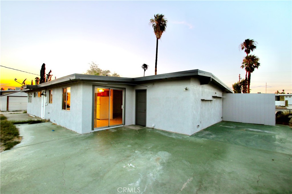 Photo 4 of 36 of 72405 Sunnyslope Drive house