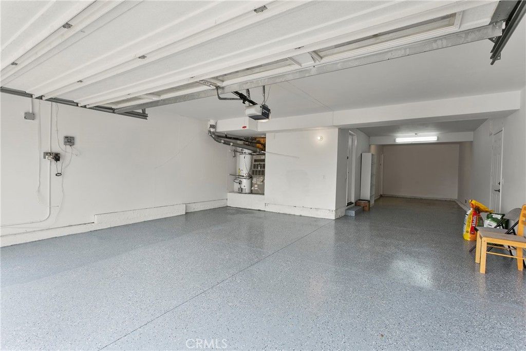 listing image 130726897606564585819