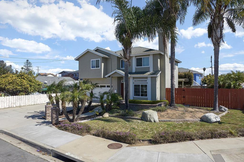 1110 Ebony Avenue