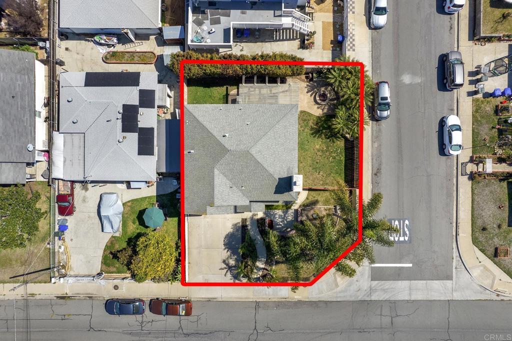 1110 Ebony Avenue