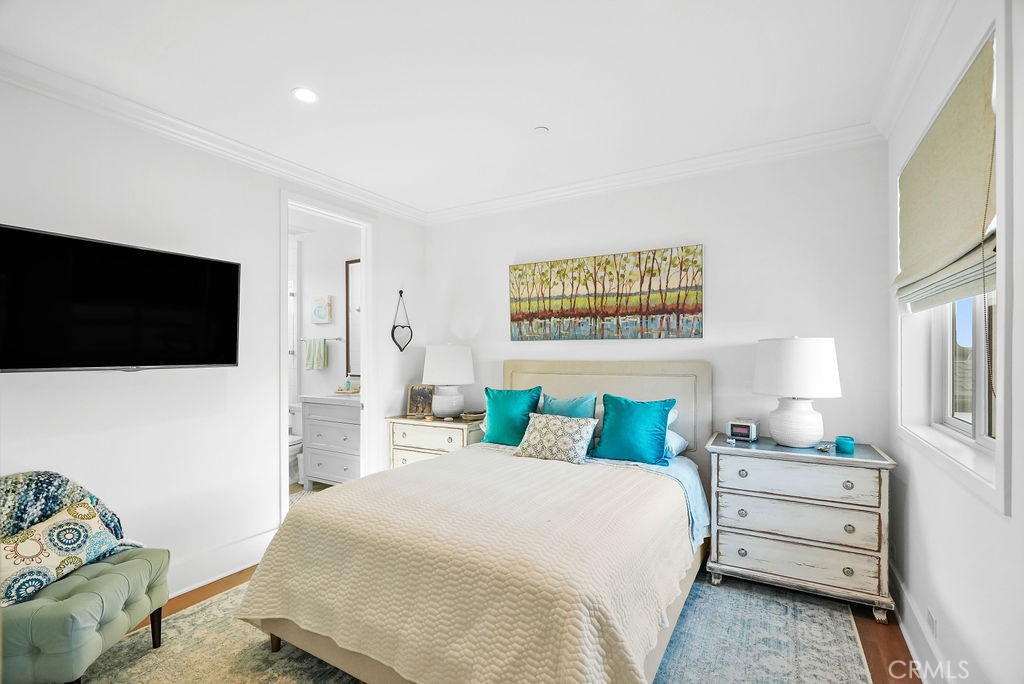 Corona del Mar South of PCH (CDMS) - Residential