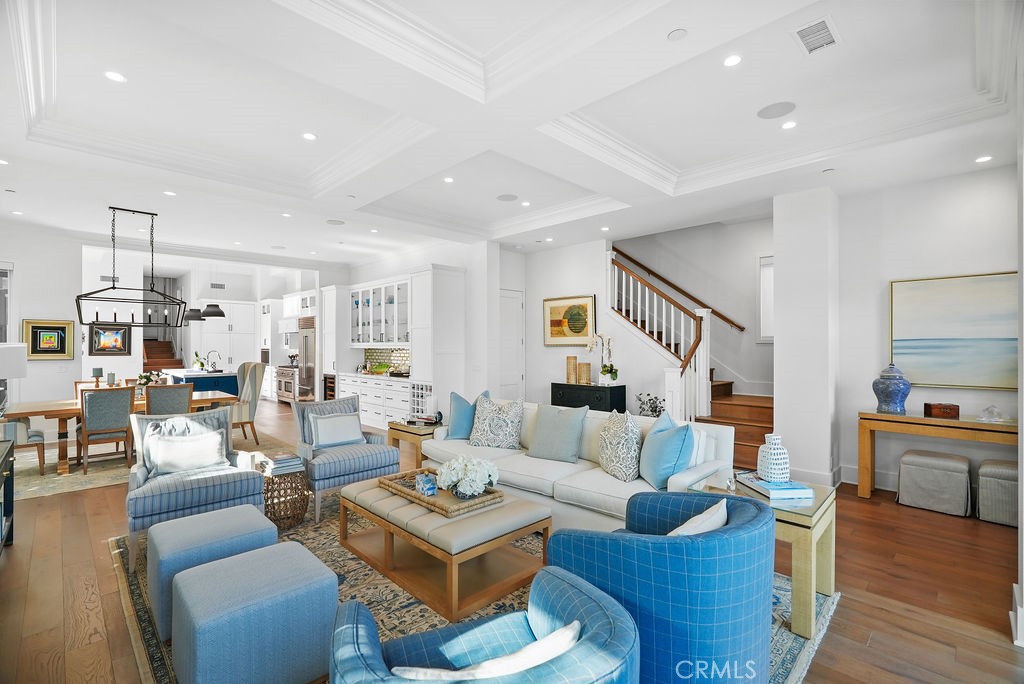 Corona del Mar South of PCH (CDMS) - Residential