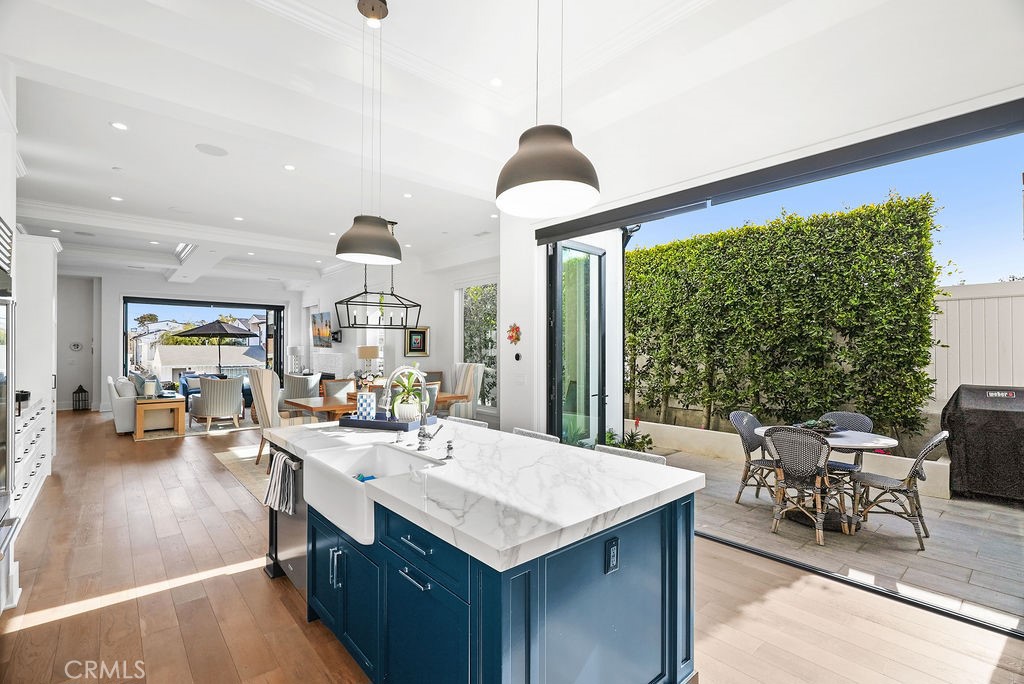 Corona del Mar South of PCH (CDMS) - Residential