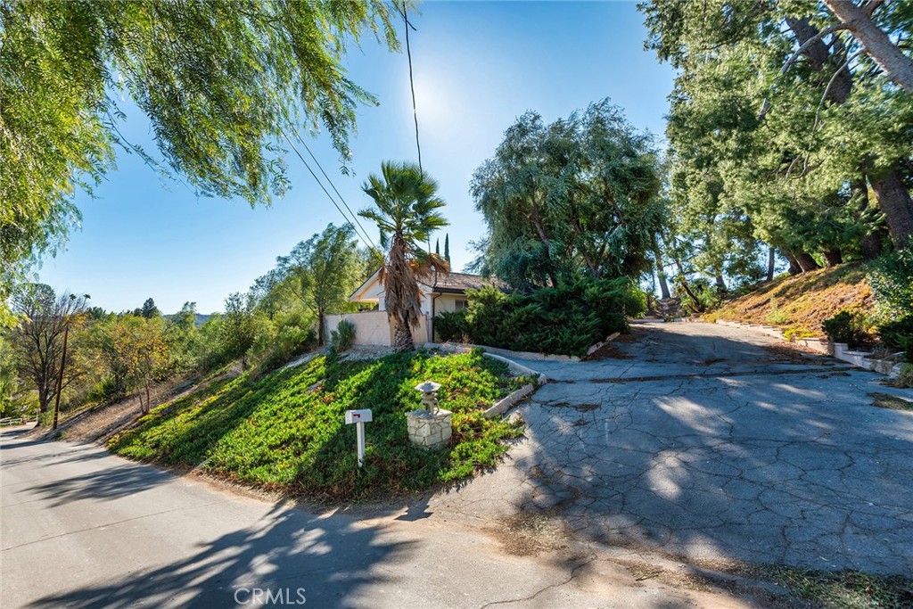 24130 Lupin Hill Road
