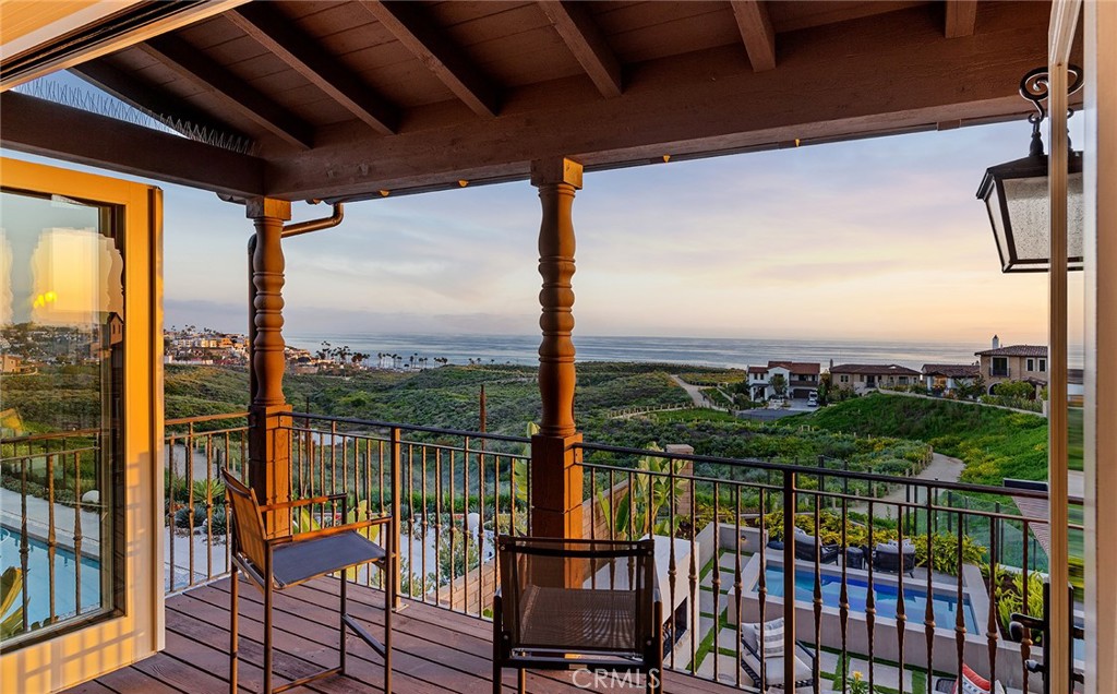 ,Sea Summit - Residential