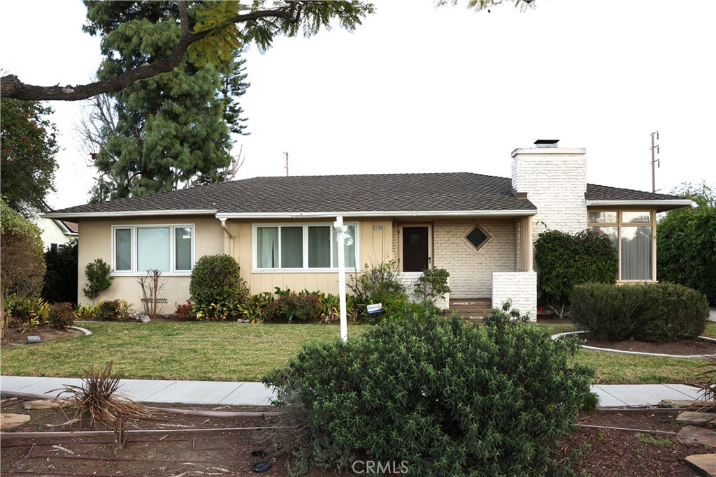 Photo 1 of 1 of 4488 Cerritos house