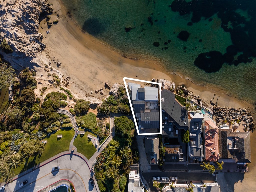 Corona del Mar South of PCH (CDMS) - Residential