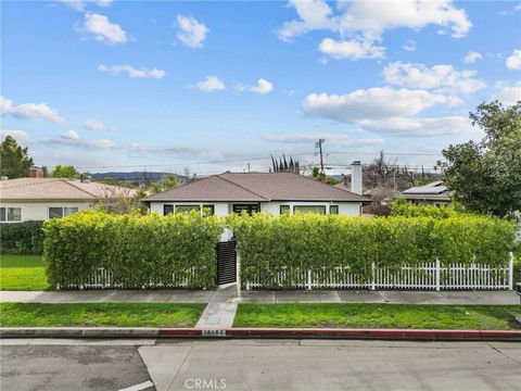 A home in Reseda