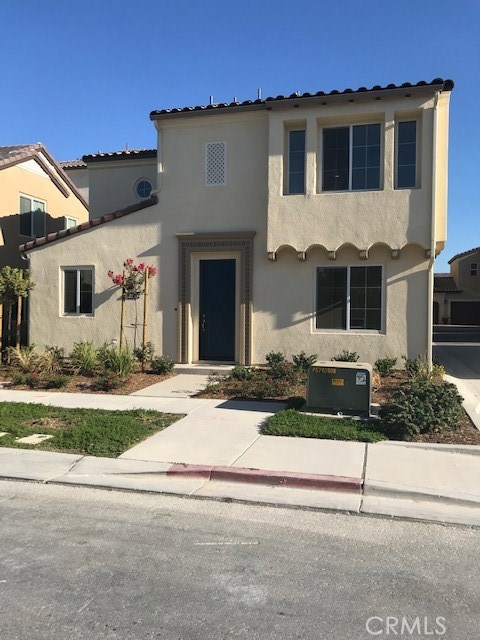 QUICK MOVE IN! – Final home available for sale in the exclusive, gated masterplan community of Harvest at the Preserve in Chino. Welcome home to Heirloom! This very popular Bryant plan is located on a corner lot with only one neighbor. Kitchen features GE stainless steel appliances with refrigerator, maple cabinetry in slate and granite countertops. Home also features top load washer/dryer package, 8 foot interior doors, main floor private bedroom, second floor open loft area and upgraded flooring. A must see! This home also includes new home energy efficiencies and warranty programs.