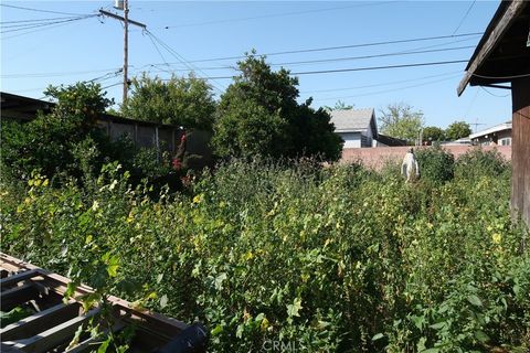 A home in Compton