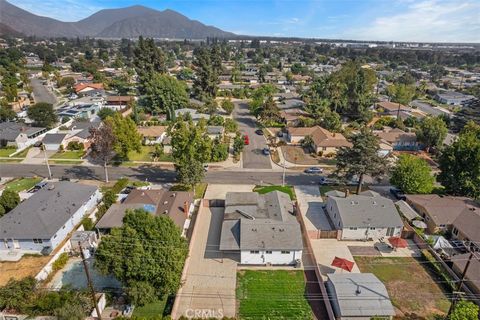 A home in Duarte