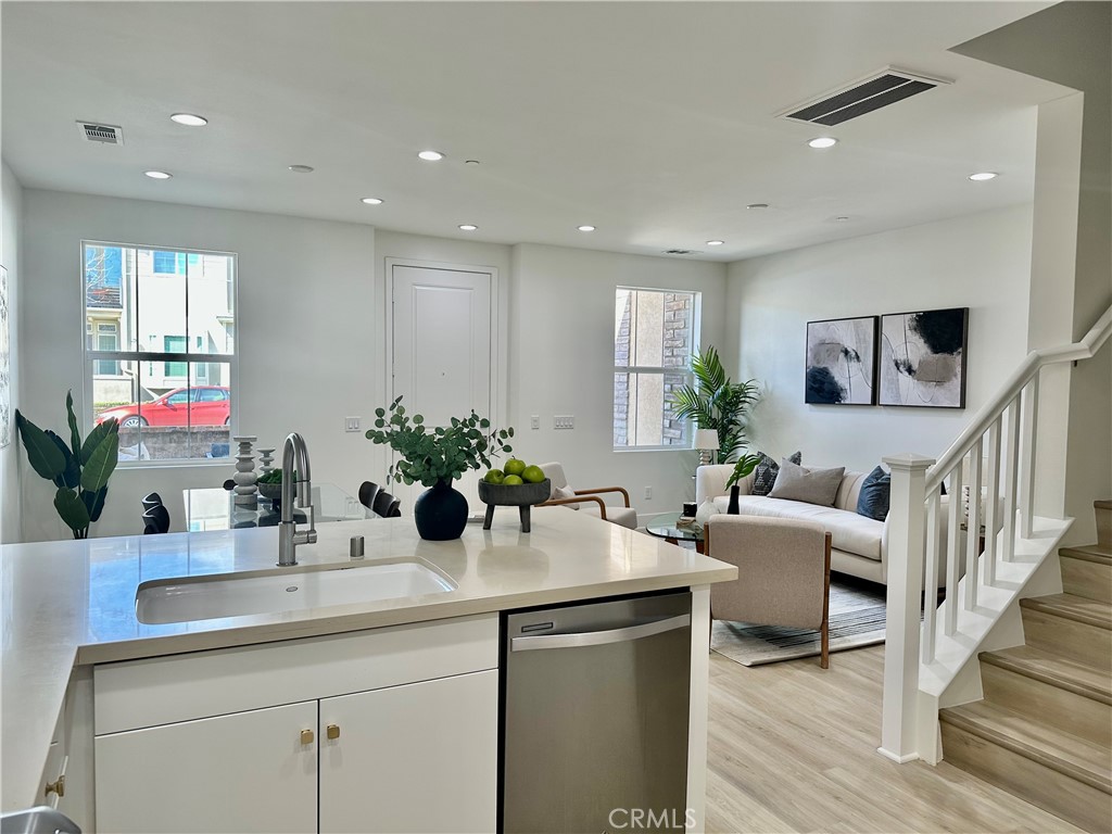 Photo 4 of 14 of 5 Piara Street townhome