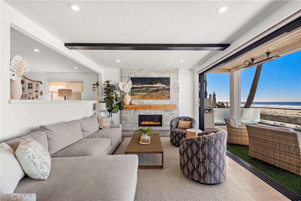 3281 Ocean Front Walk