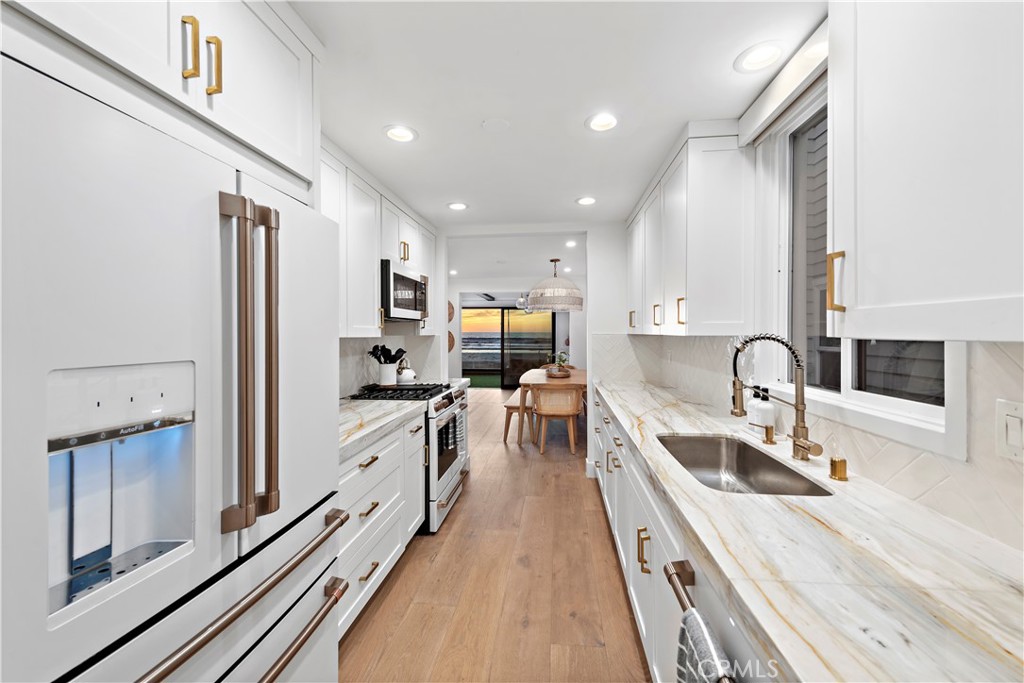 Mission Beach - Residential