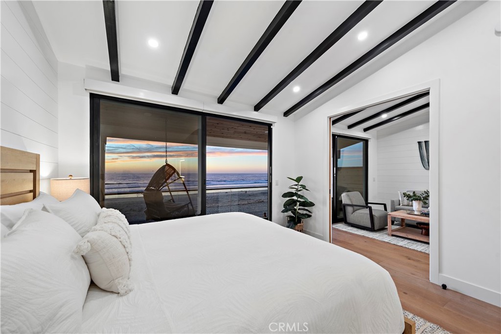 Mission Beach - Residential