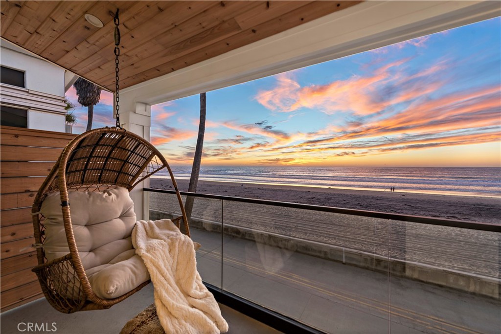 Mission Beach - Residential