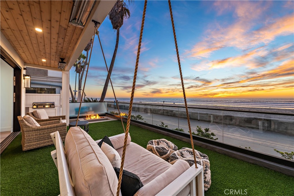 Mission Beach - Residential