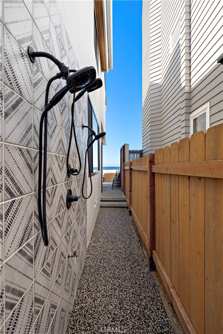 Mission Beach - Residential