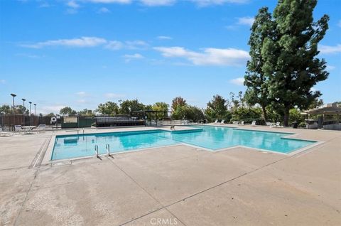 A home in La Mirada