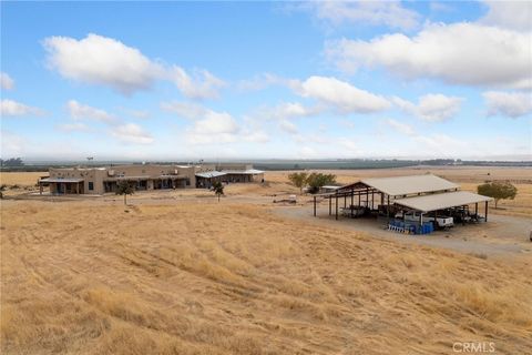 A home in Arvin