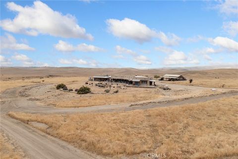 A home in Arvin