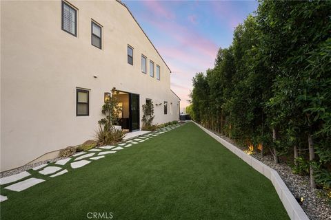 A home in Porter Ranch