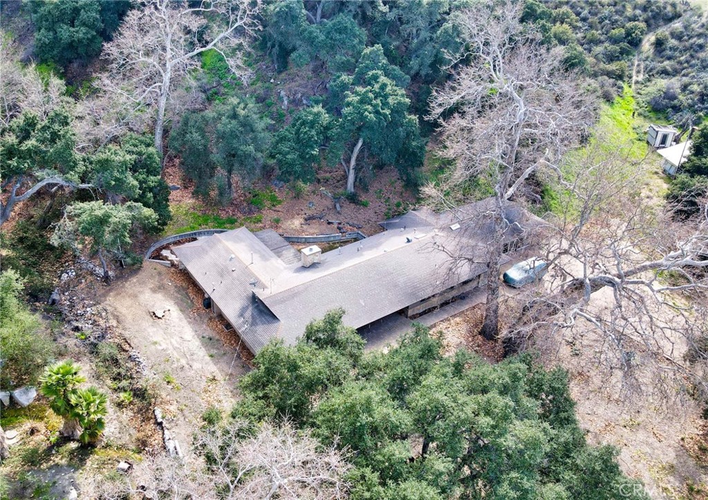 Photo 4 of 50 of 39100 Pauba Road house