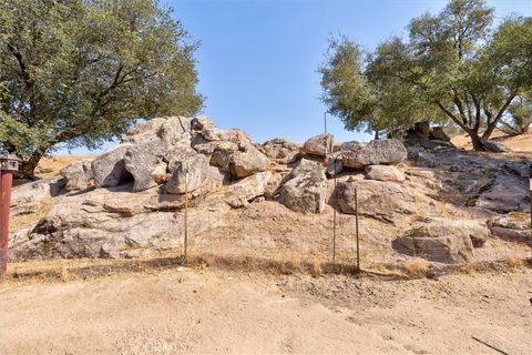 A home in Madera