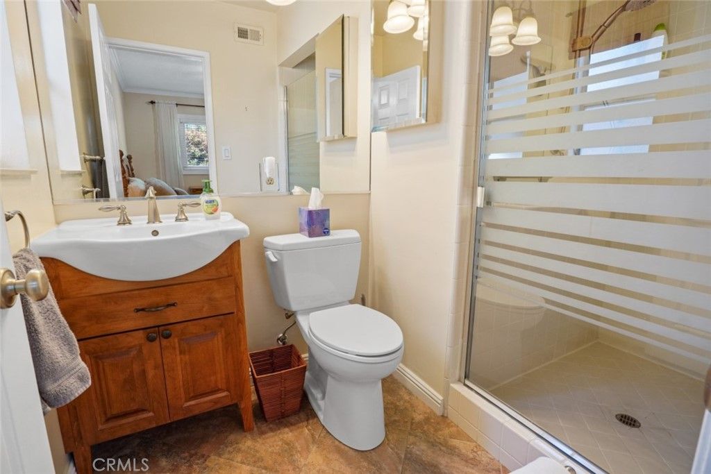 listing image 130720856828680584019