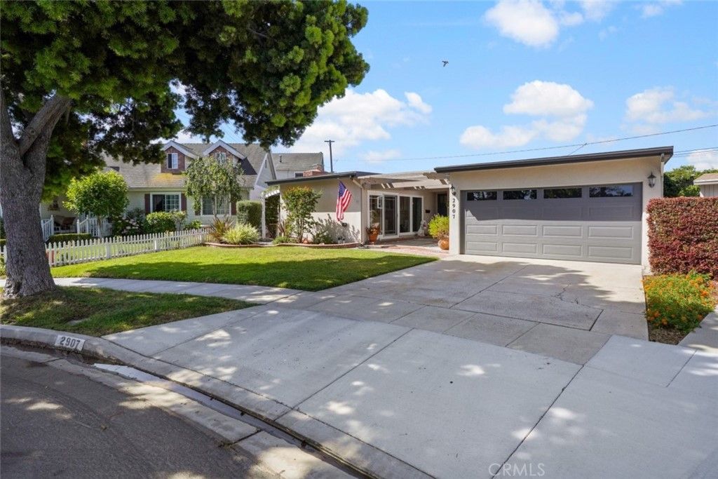 listing image 130728326977329457431