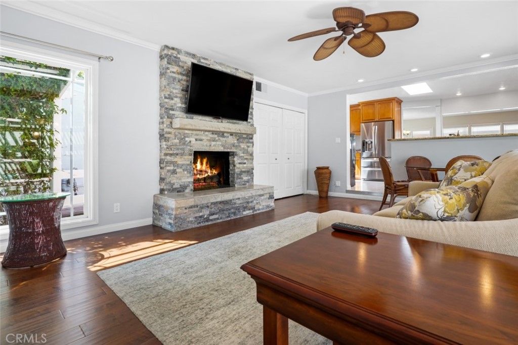 listing image 130727687953957780002