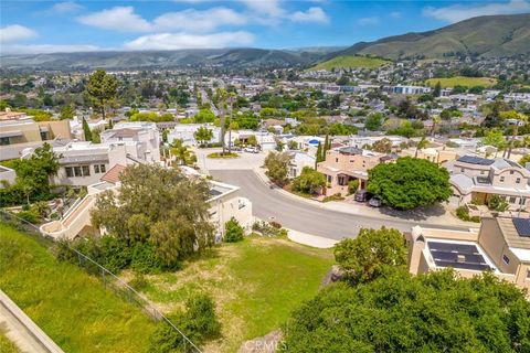 Tiny photo for 489 Bluerock Drive Dr, San Luis Obispo, CA 93401 (MLS # SC24080157)