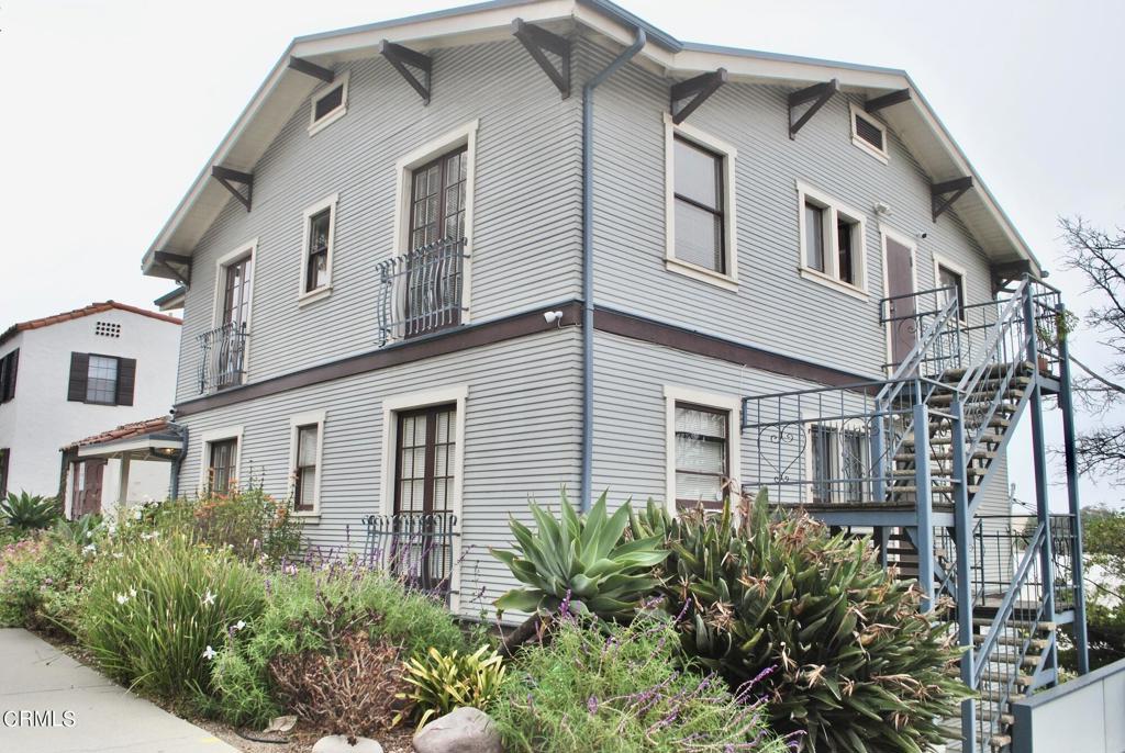 570 Poli Street