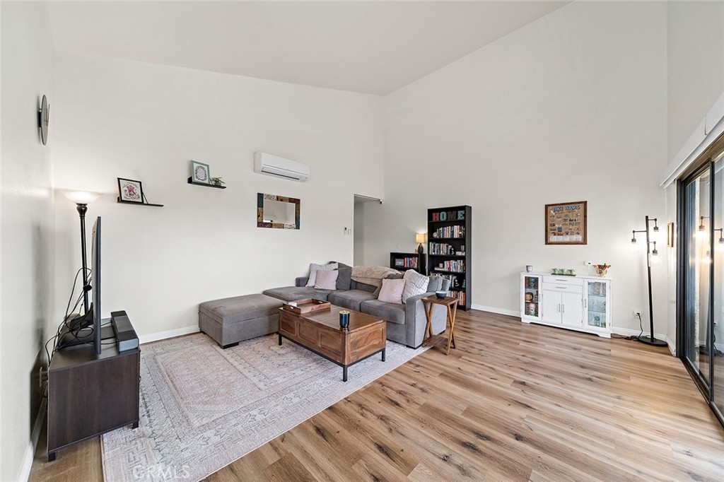 3530 Elm Avenue 309