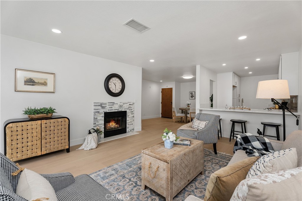 7111 Apricot Drive 7111