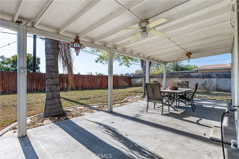 A home in La Mirada