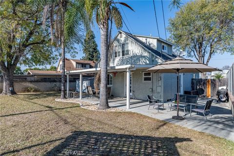 A home in La Mirada