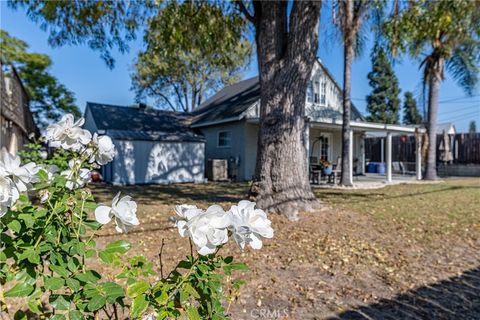 A home in La Mirada