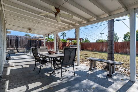 A home in La Mirada