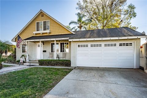 A home in La Mirada