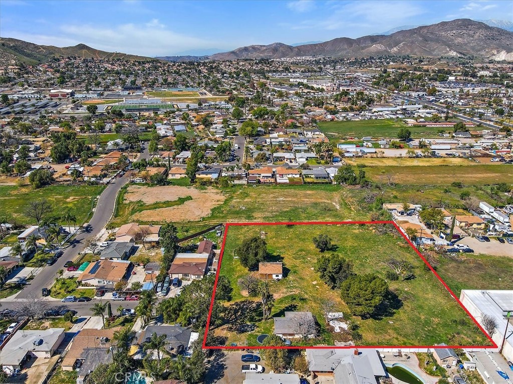 4077 Riverview Drive