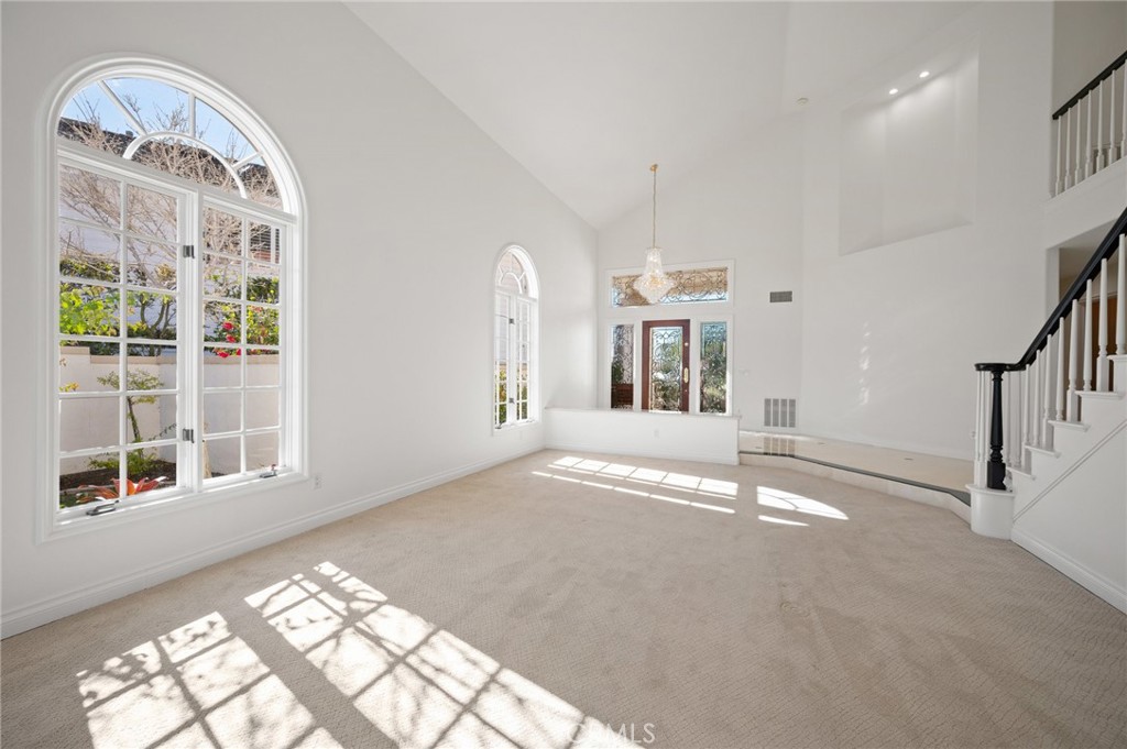 Crest De Ville Terraces (CDT) - Residential Lease