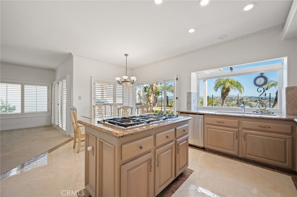 Crest De Ville Terraces (CDT) - Residential Lease