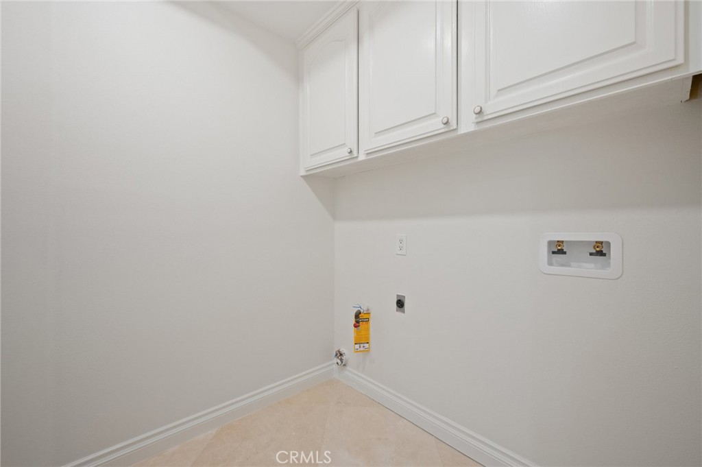 Crest De Ville Terraces (CDT) - Residential Lease