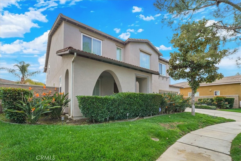 1818 Overland Court
