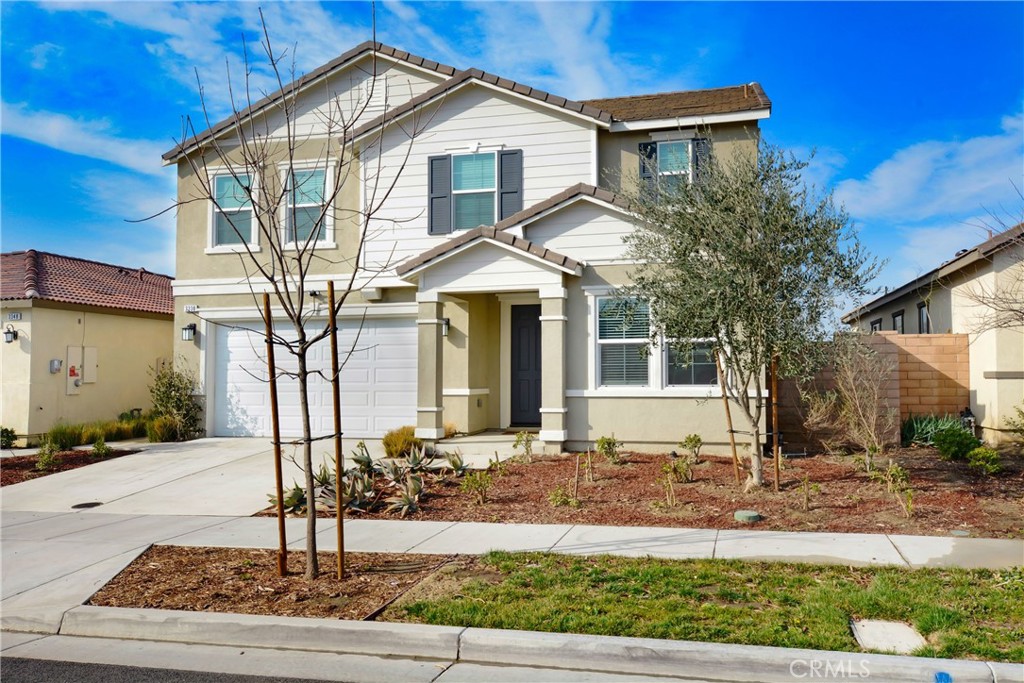3338 S Myrtle Drive