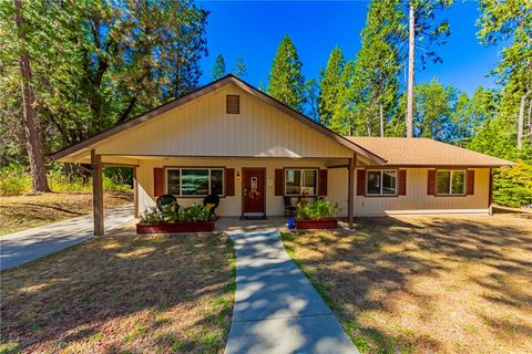 A home in Mariposa